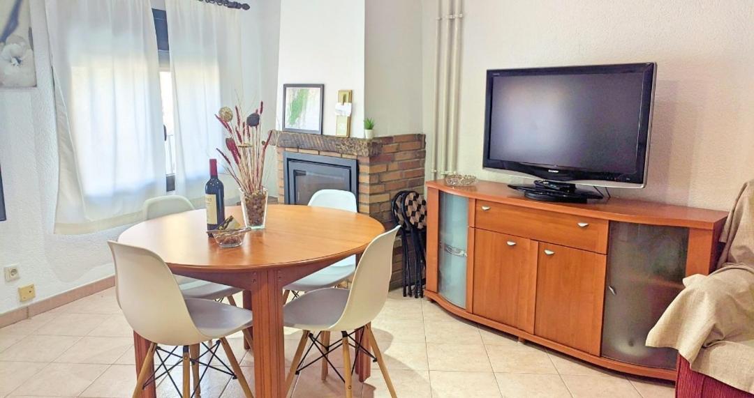 Apartament Macabeu Cim Apartaments 코르누데야 외부 사진