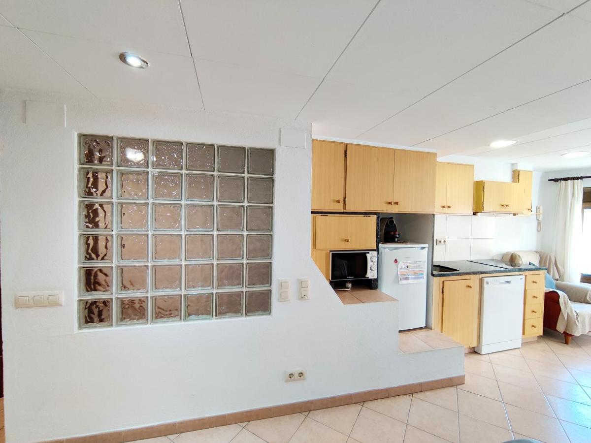 Apartament Macabeu Cim Apartaments 코르누데야 외부 사진